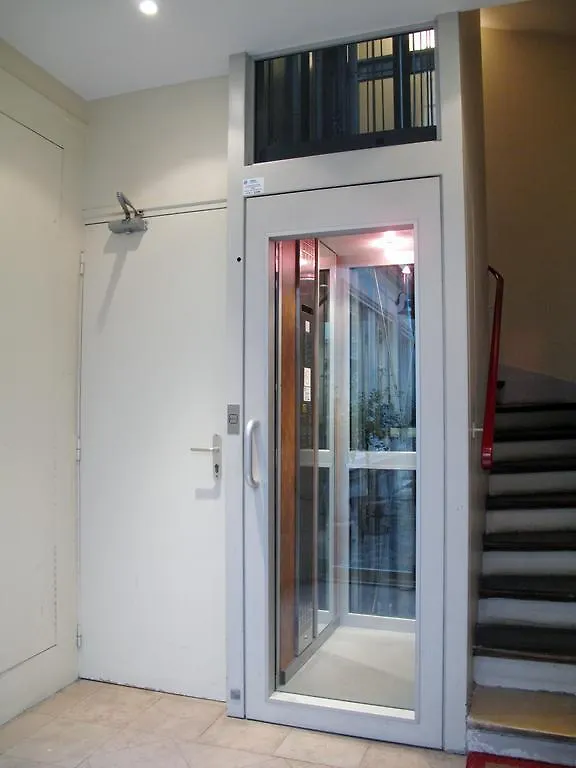 La Bruyere St George Citycosy Apartment